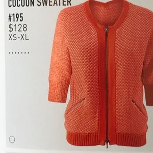 ❤️PRICE DROP❤️ NWOT Adorable Cabi “Cocoon Sweater”